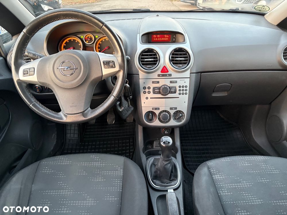 Opel Corsa 1.2 16V Enjoy - 32