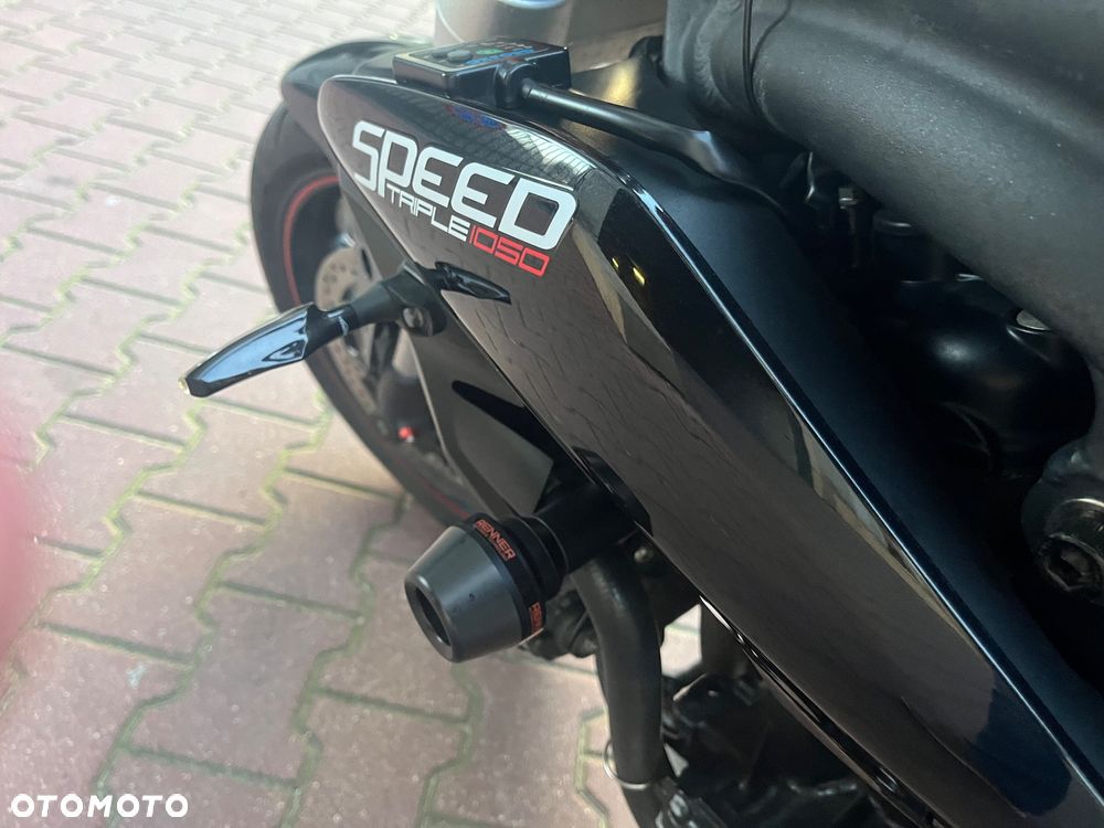 Triumph Speed Triple - 13