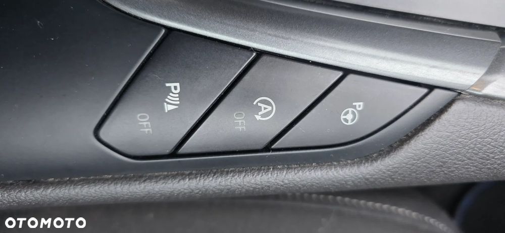 Ford Mondeo 2.0 TDCi Titanium PowerShift - 23