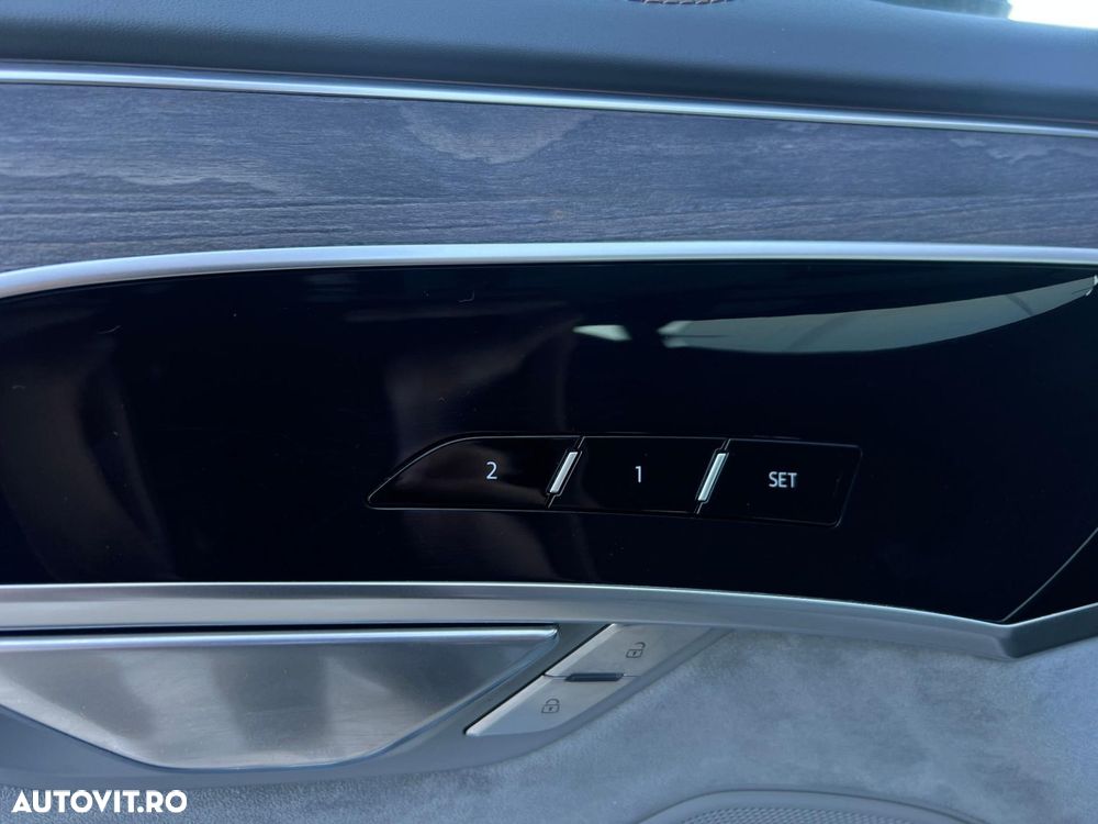Audi A8 - 19