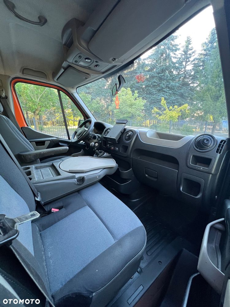Renault Master - 10