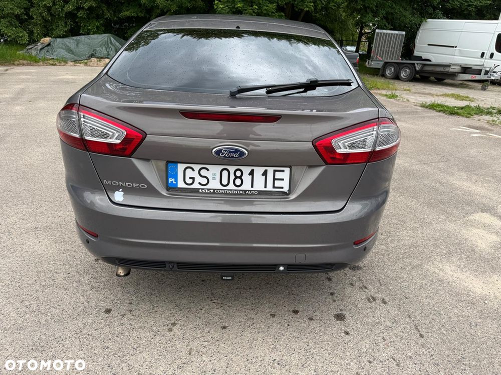 Ford Mondeo 1.6 T Ghia - 9