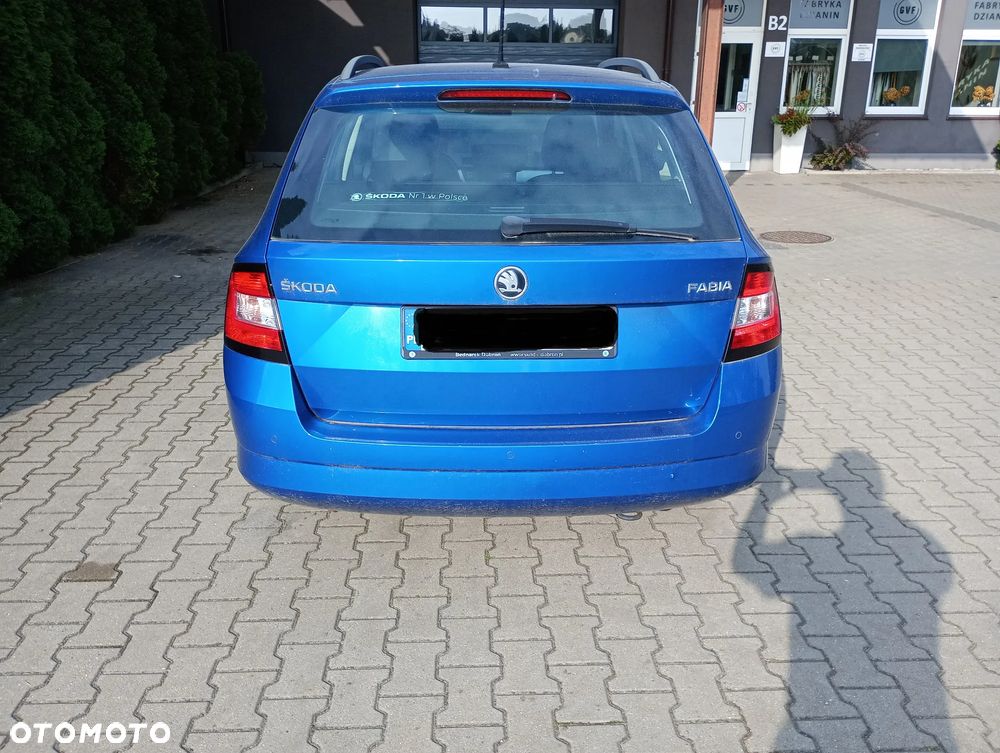 Skoda Fabia - 4
