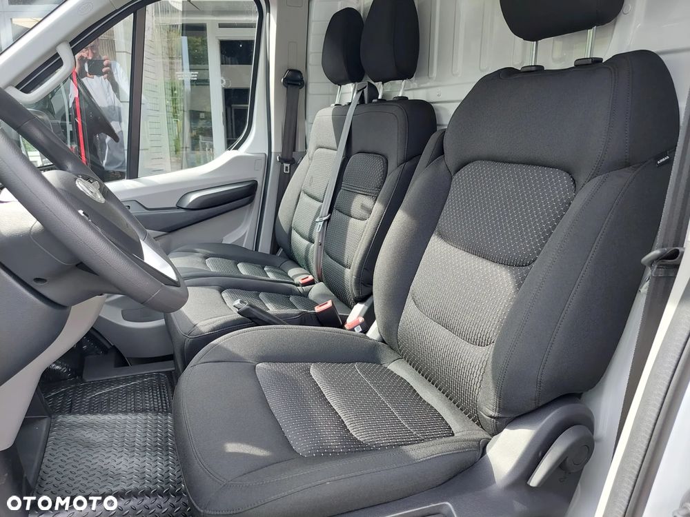 Maxus E-DELIVER 9 - 9