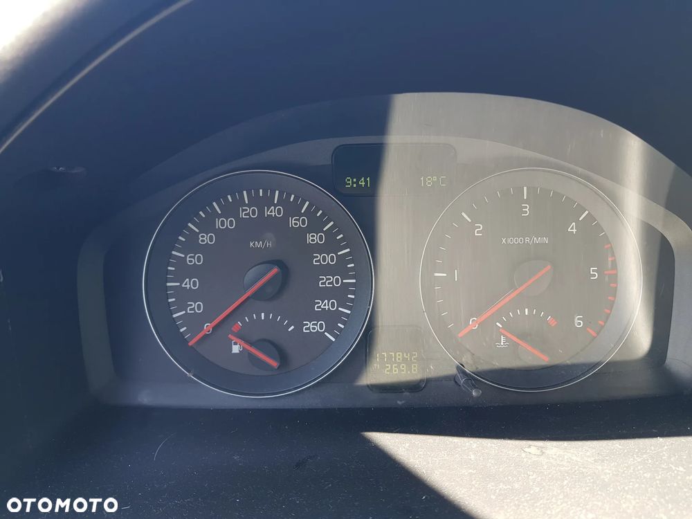 Volvo V50 D2 - 8