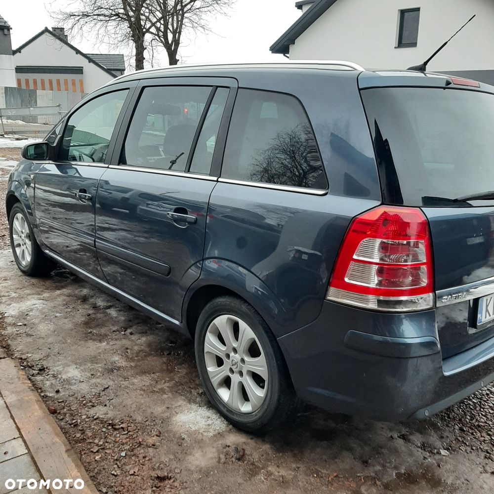 Opel Zafira - 6