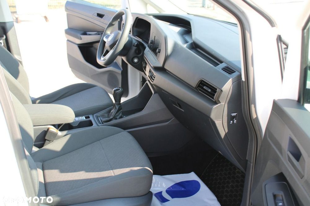 Volkswagen Caddy - 26