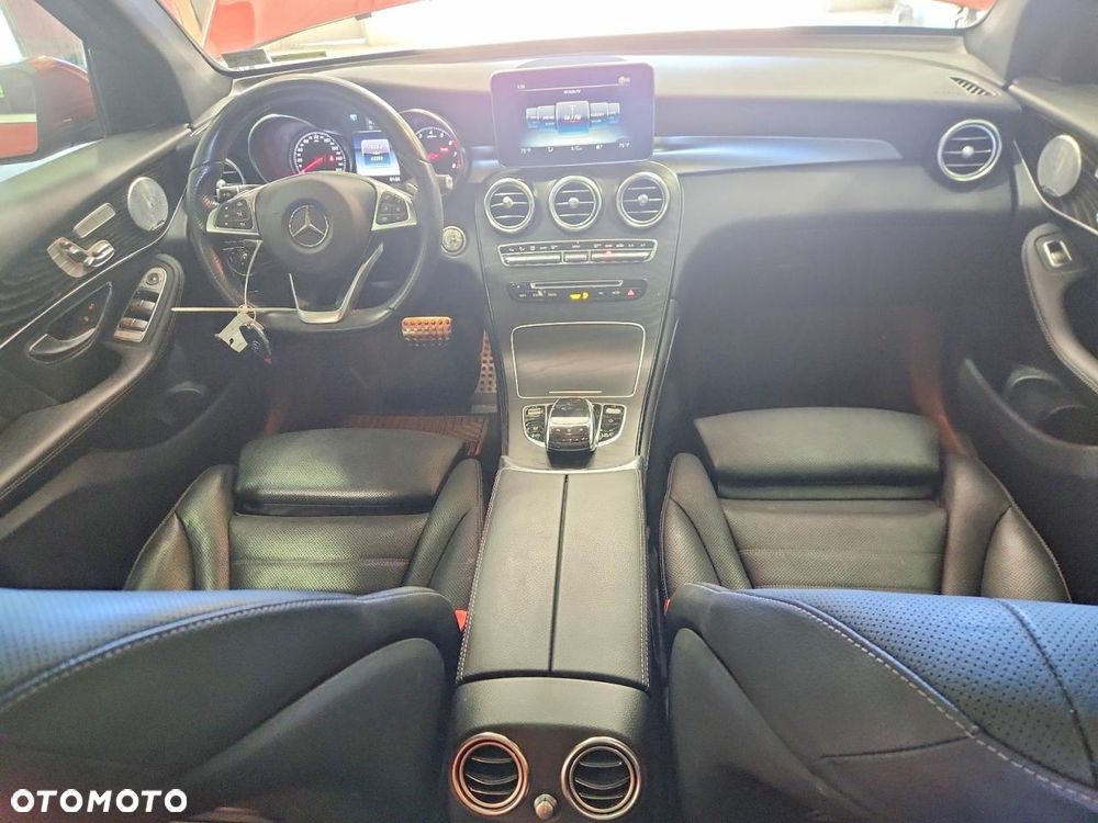 Mercedes-Benz GLC - 8