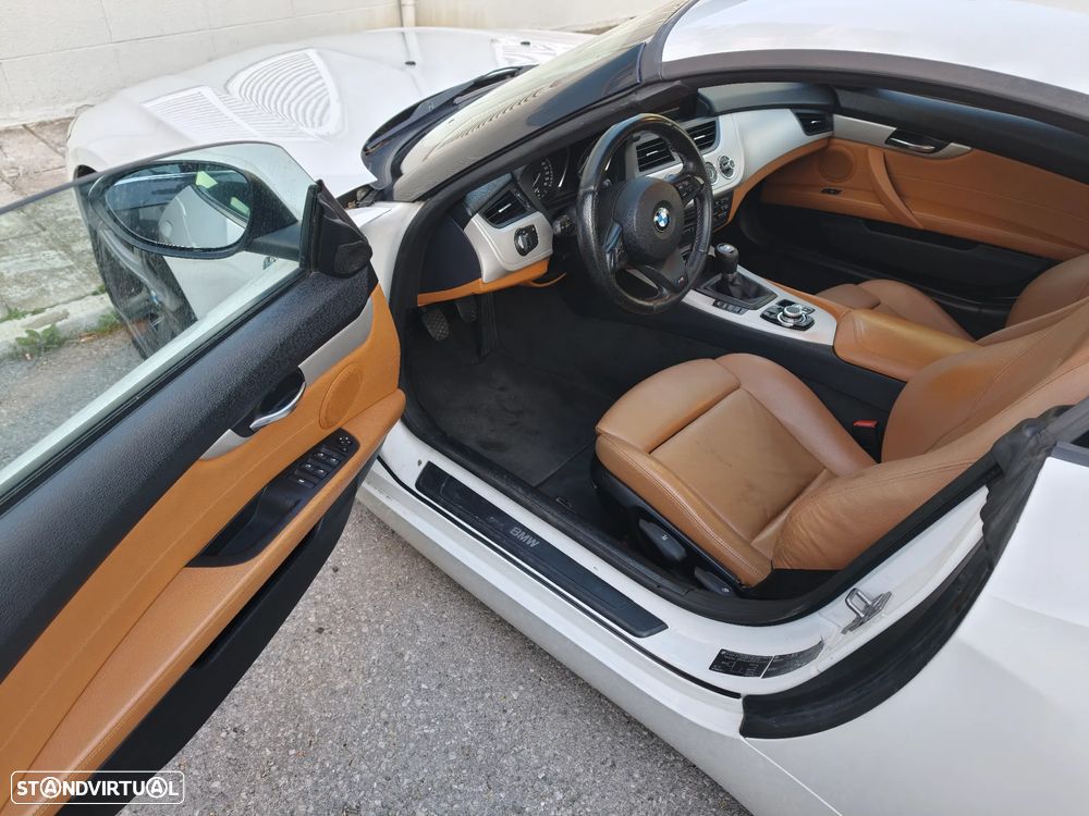 BMW Z4 sDrive23i - 15