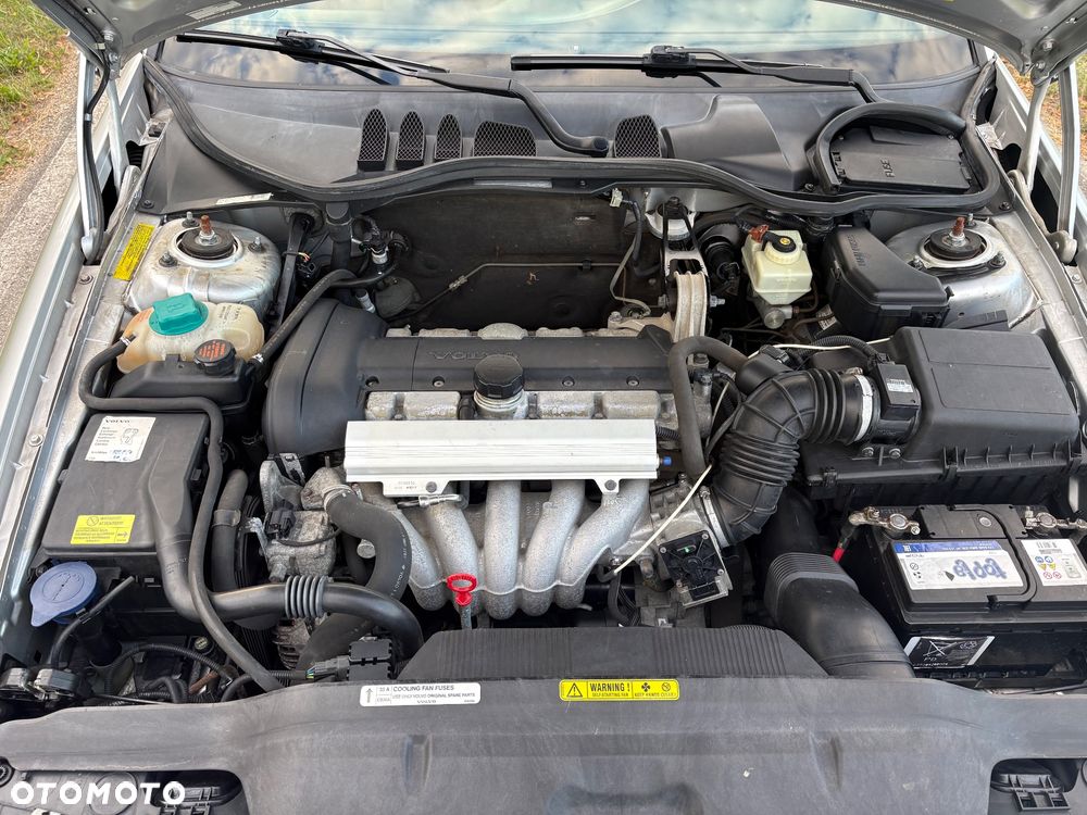 Volvo C70 2.4 - 38