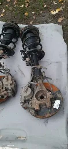 Kia Carens III Carens 3 2.0 crdi  Sanki Belka Kołyska Silnika Zwrotnica piasta tarcza zacisk Macpherson Lewy prawy - 8