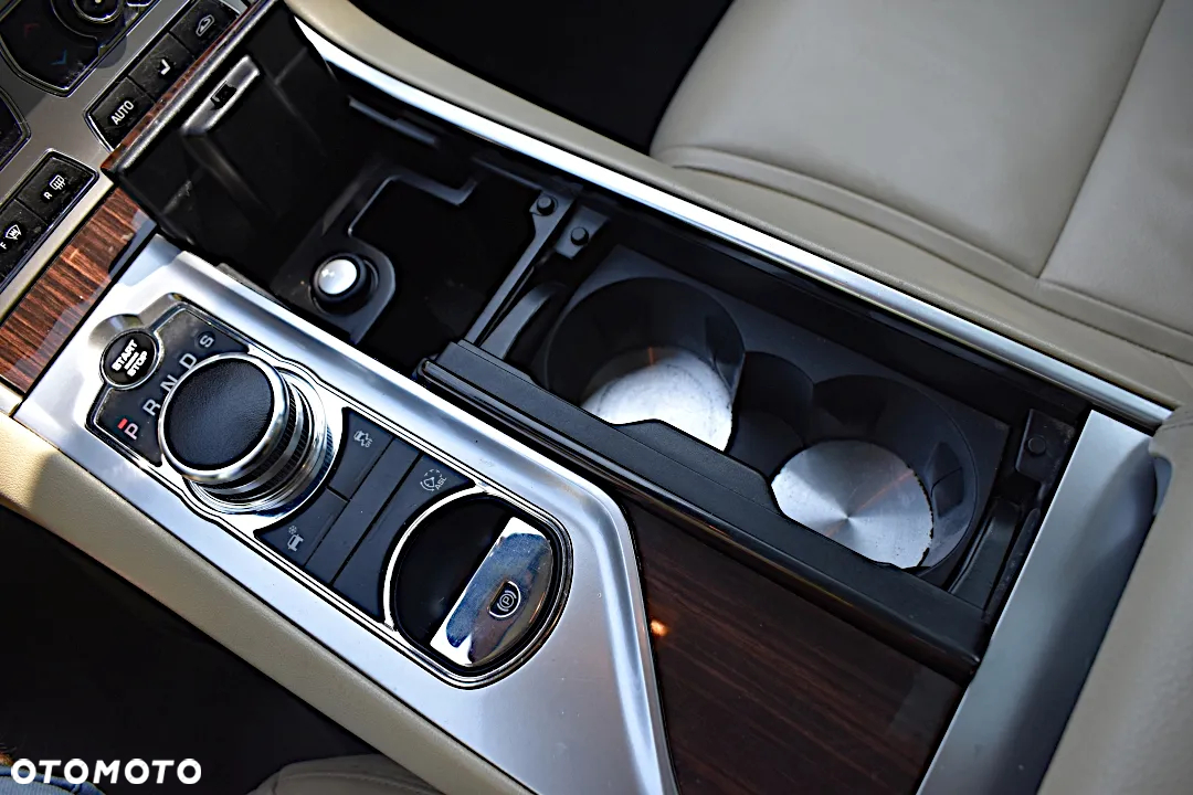 Jaguar XF 2.2 D Premium Luxury - 26