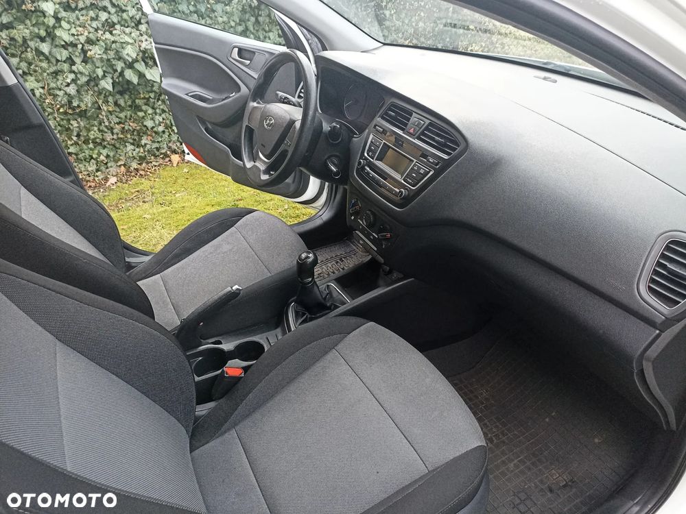 Hyundai i20 1.2 Comfort - 8