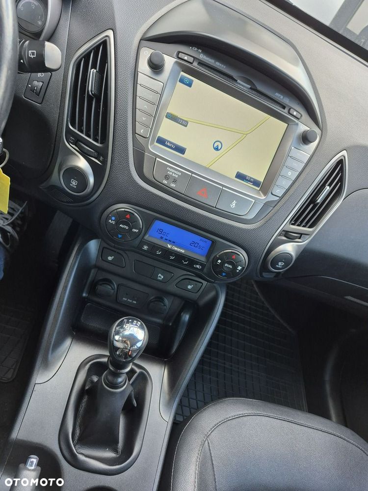 Hyundai ix35 - 14