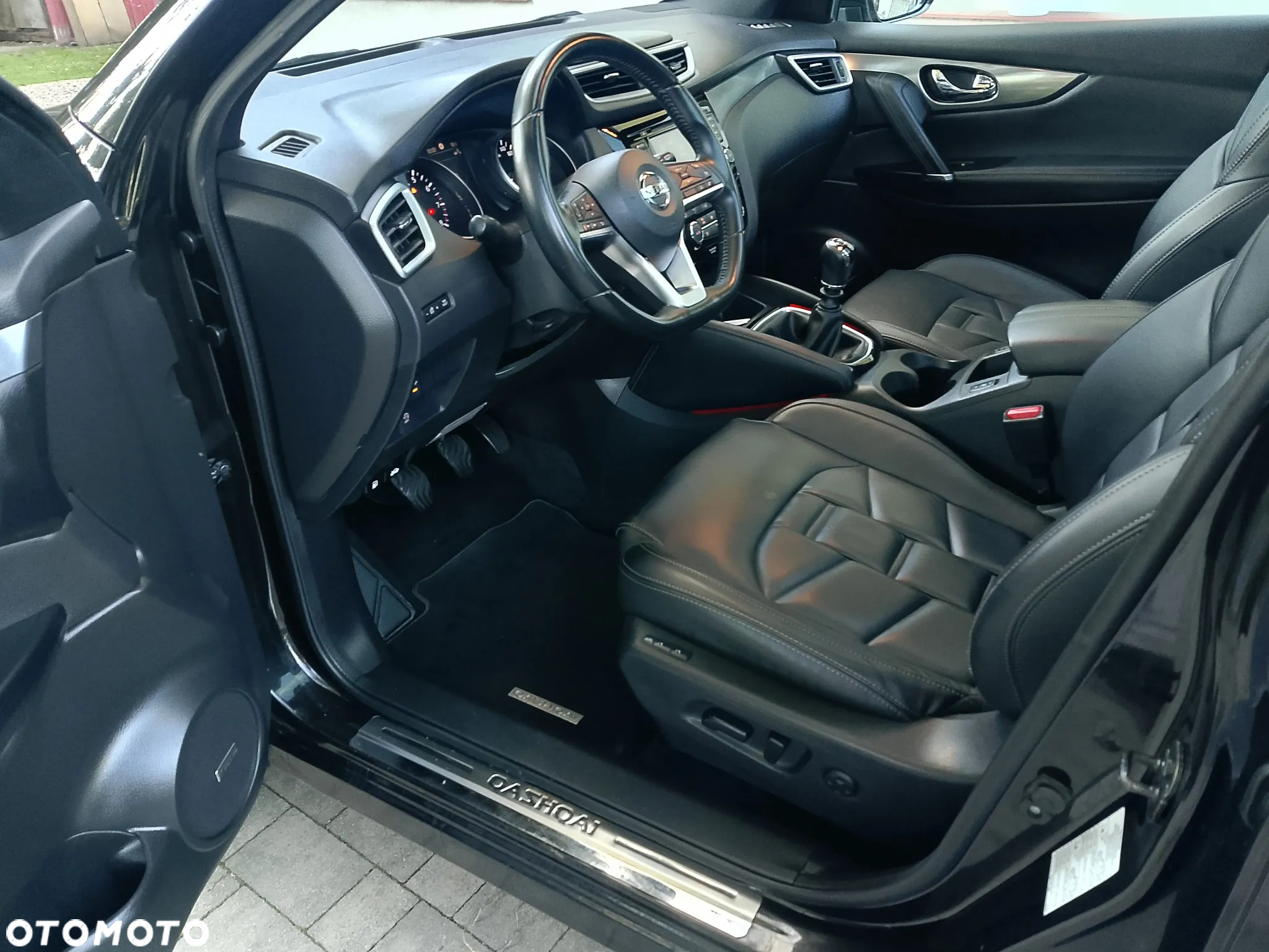 Nissan Qashqai 1.3 DIG-T Tekna+ - 6