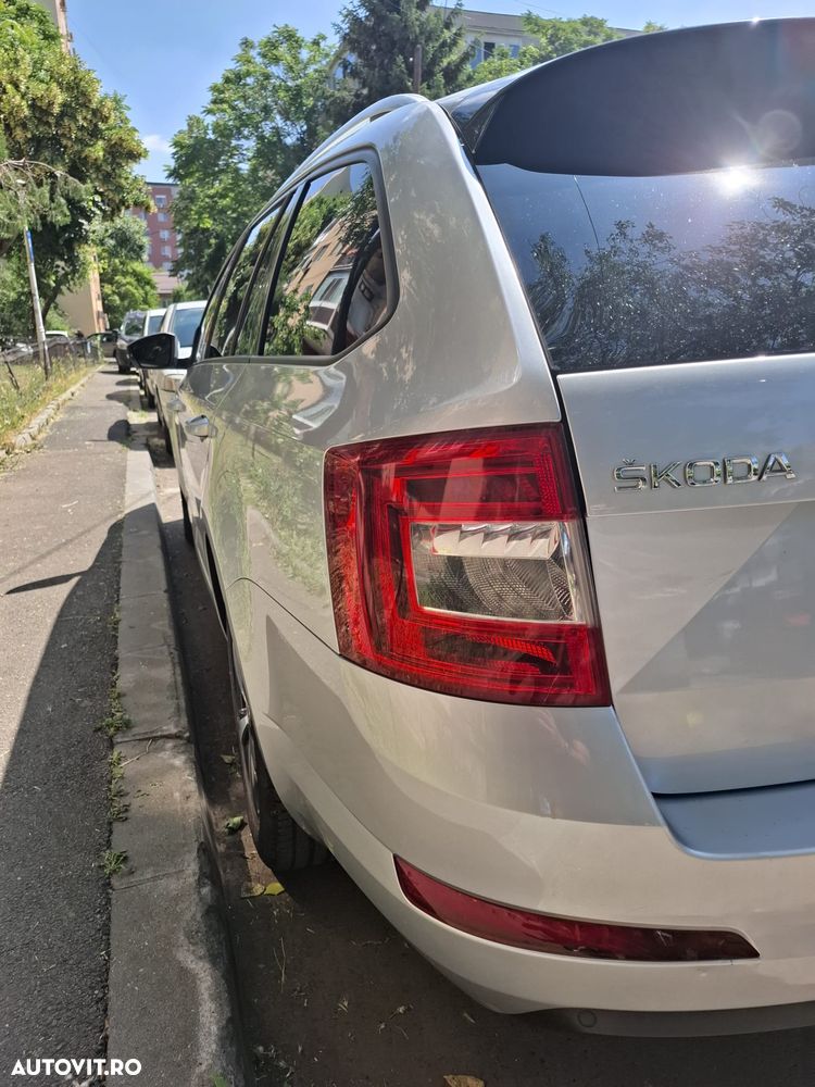 Skoda Octavia 1.6 TDI Greenline - 5