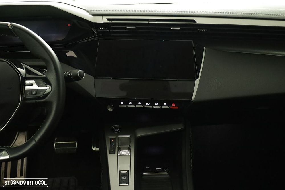 Peugeot 308 1.2 PureTech GT EAT8 - 8