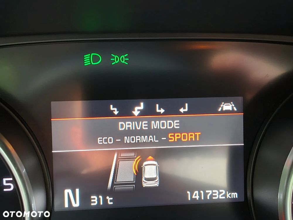 Kia Ceed 1.6 CRDi mHEV L Business Line - 24