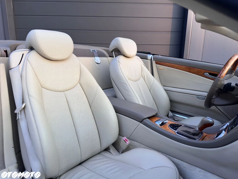 Mercedes-Benz SL 500 7G-TRONIC - 11
