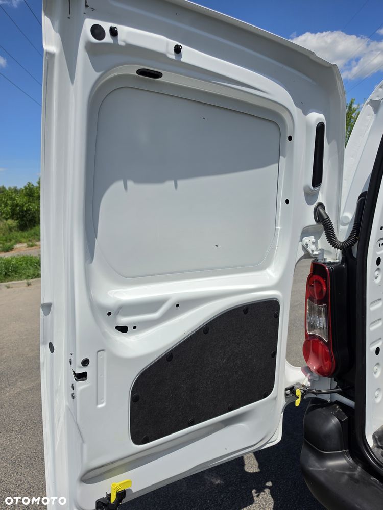 Citroën BERLINGO - 18