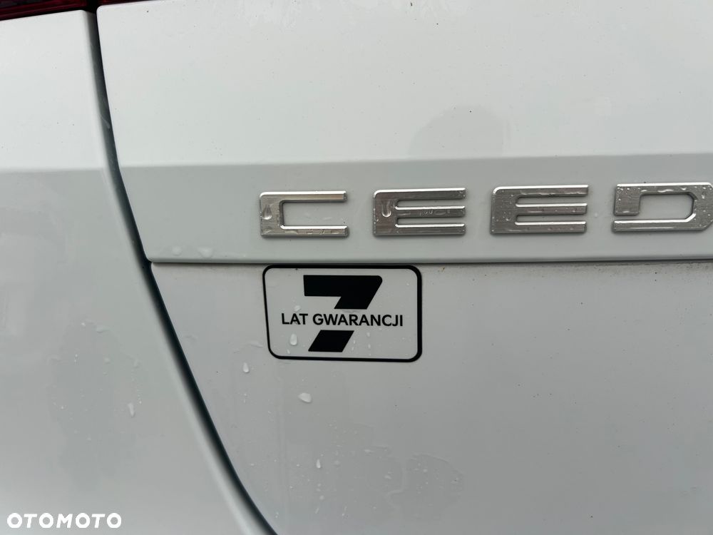 Kia Ceed 1.0 T-GDI L Business Line - 11