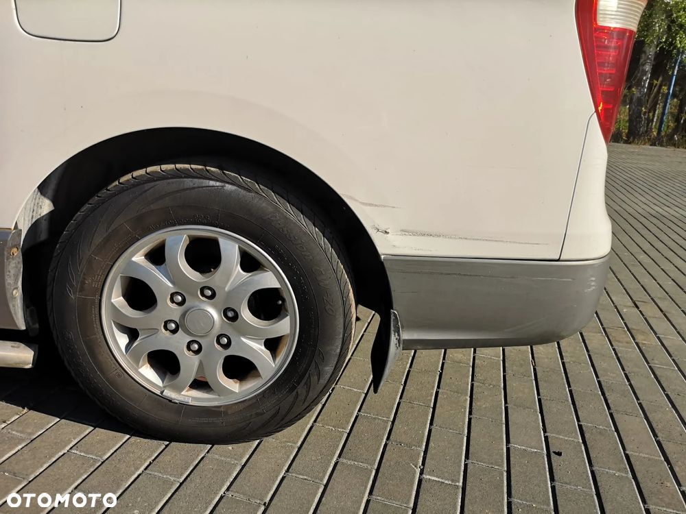 Hyundai H-1 2.5 CRDi Premium - 35