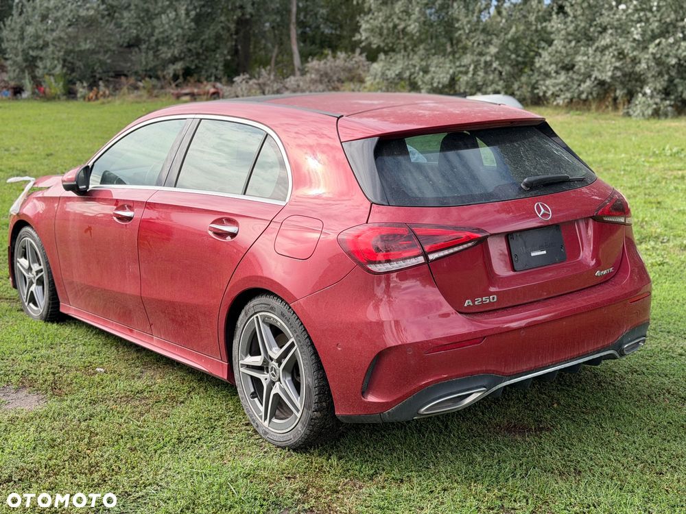 Mercedes-Benz Klasa A 250 4-Matic AMG Line 8G-DCT - 4
