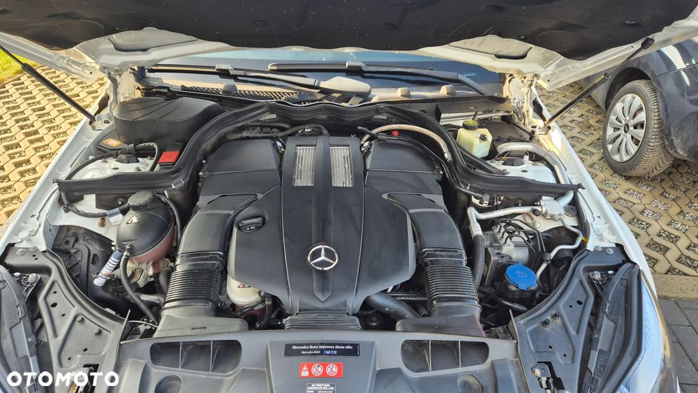 Mercedes-Benz Klasa E 400 7G-TRONIC - 22