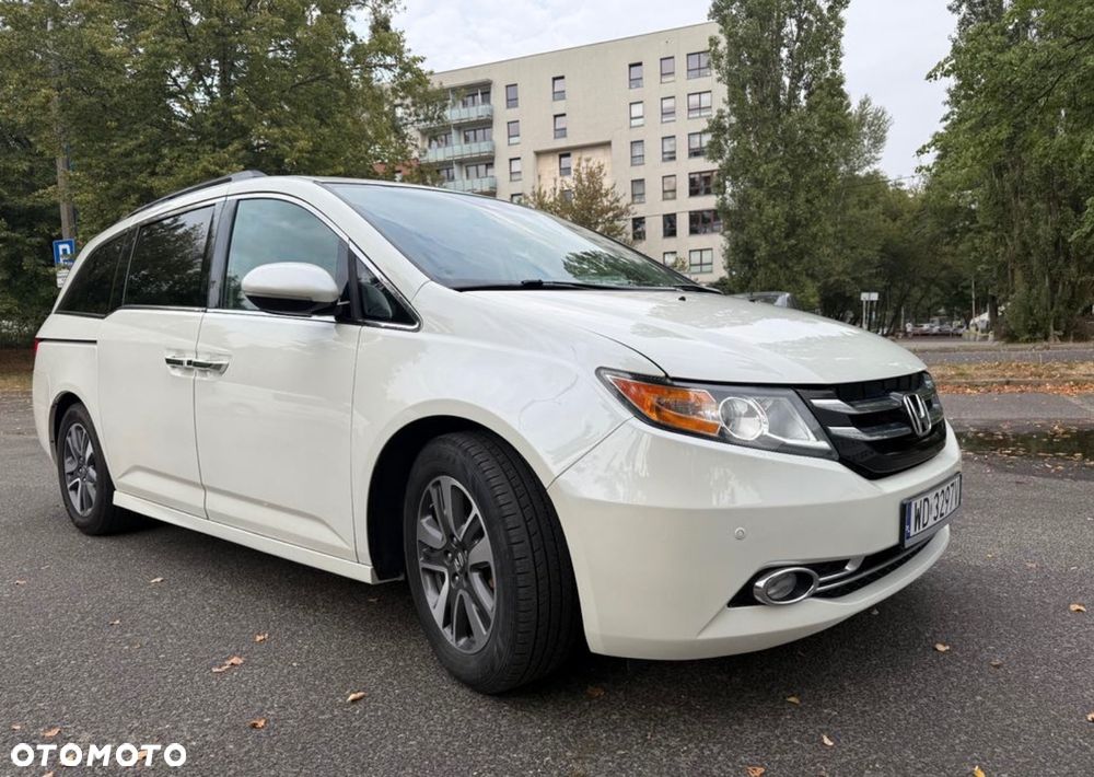 Honda Odyssey 3.5 LX - 7