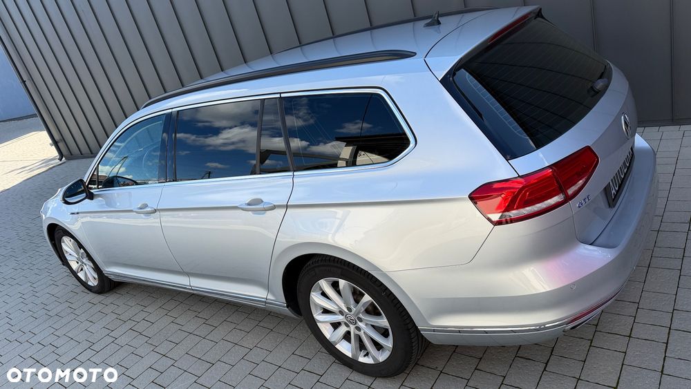 Volkswagen Passat - 7