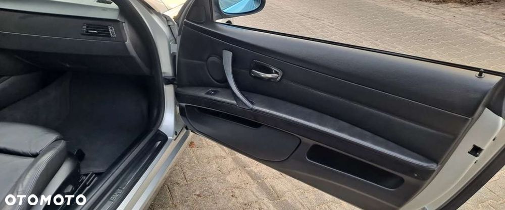 BMW Seria 3 - 24