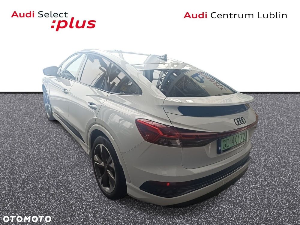 Audi Q4 e-tron - 7