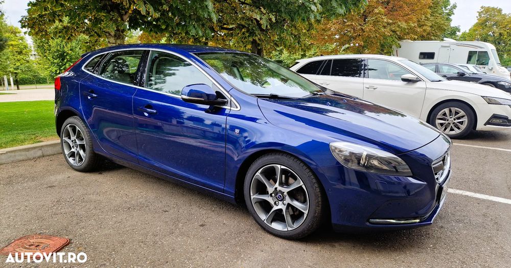 Volvo V40 D2 Ocean Race - 3