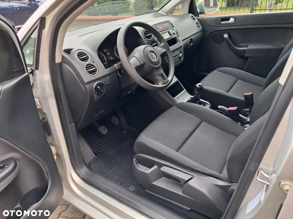 Volkswagen Golf Plus 1.6 Edition - 16