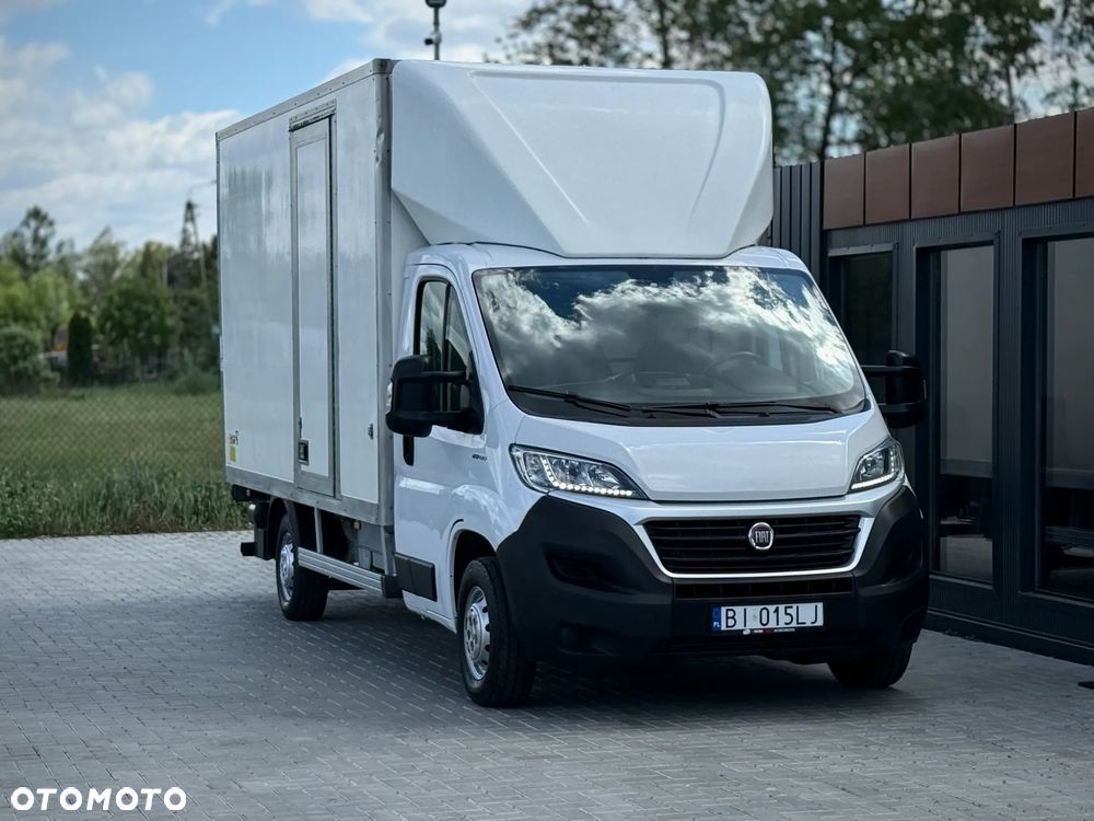 Fiat Ducato 2.3 131KM / Kontener 4,2m 8EP + Winda Palfinger 750kg / 250.476KM PRZEBIEG / 2019 ROK PRODUKCJI / ZAREJESTROWANY W PL / PO PRZEGLĄDZIE UDT / GOTOWY DO PRACY ! - 3