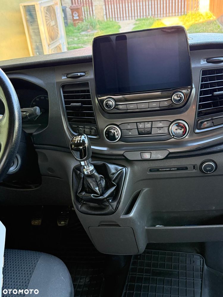 Ford Transit - 21