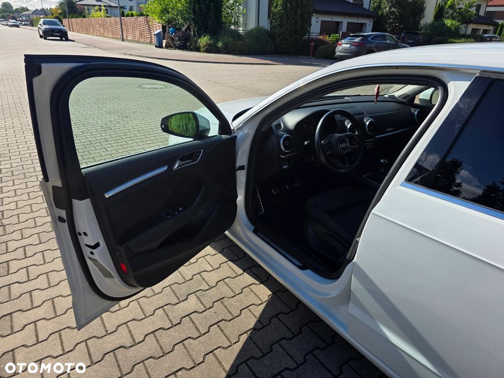 Audi A3 Sportback - 7