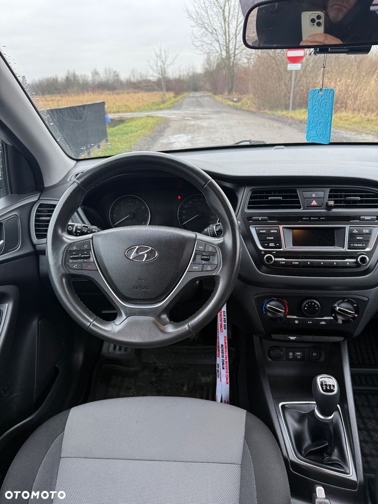Hyundai i20 1.2 BlueDrive Elegant - 13