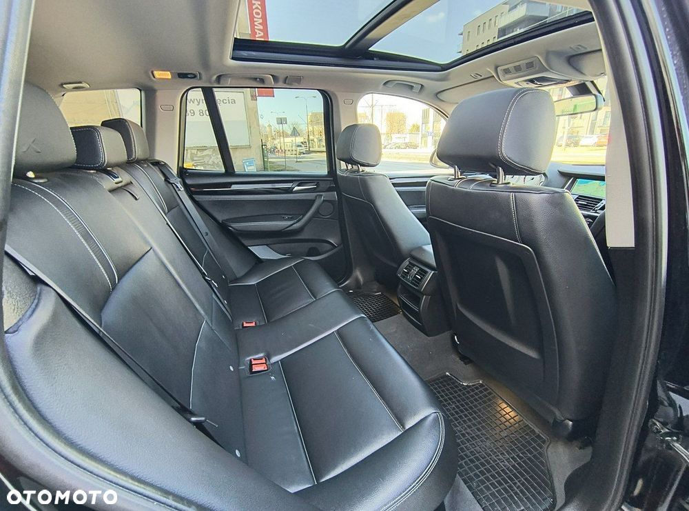 BMW X3 sDrive18d Luxury Line - 14