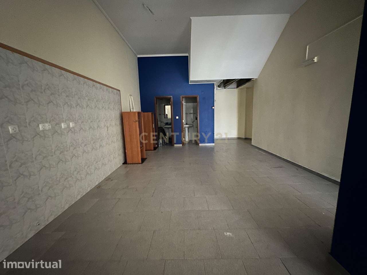 Loja com 68m2 em Santa Marta, Corroios - Grande imagem: 3/17