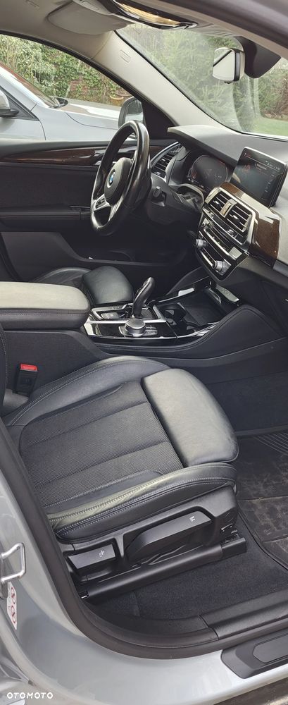 BMW X4 - 18