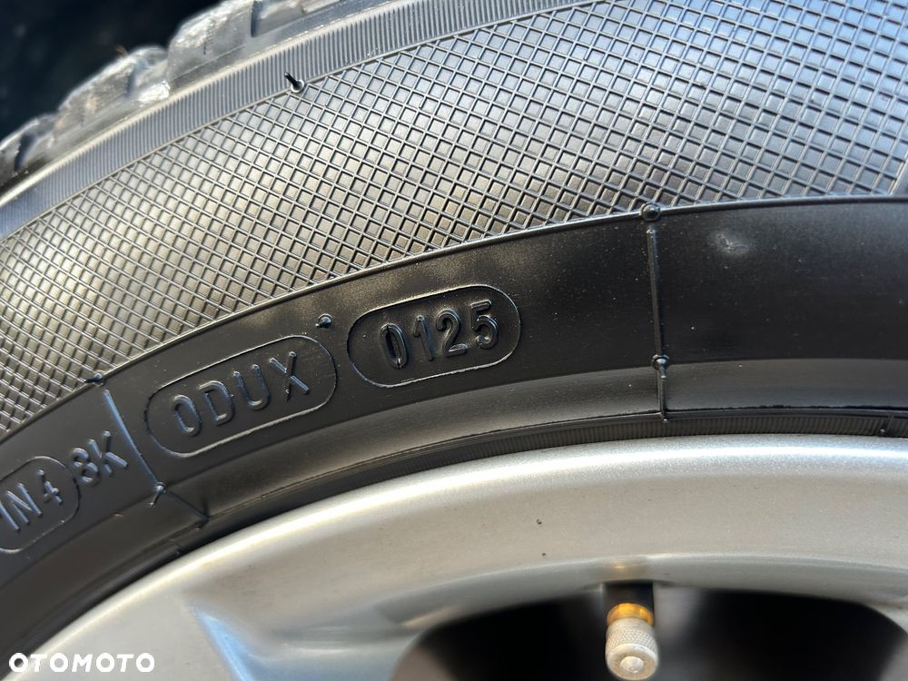 BMW Seria 5 520d Luxury Line - 37