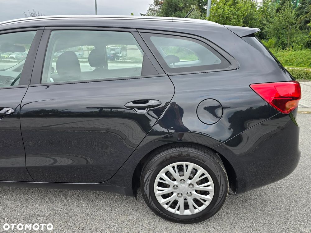Kia Ceed 1.4 CRDi 90 Vision - 32