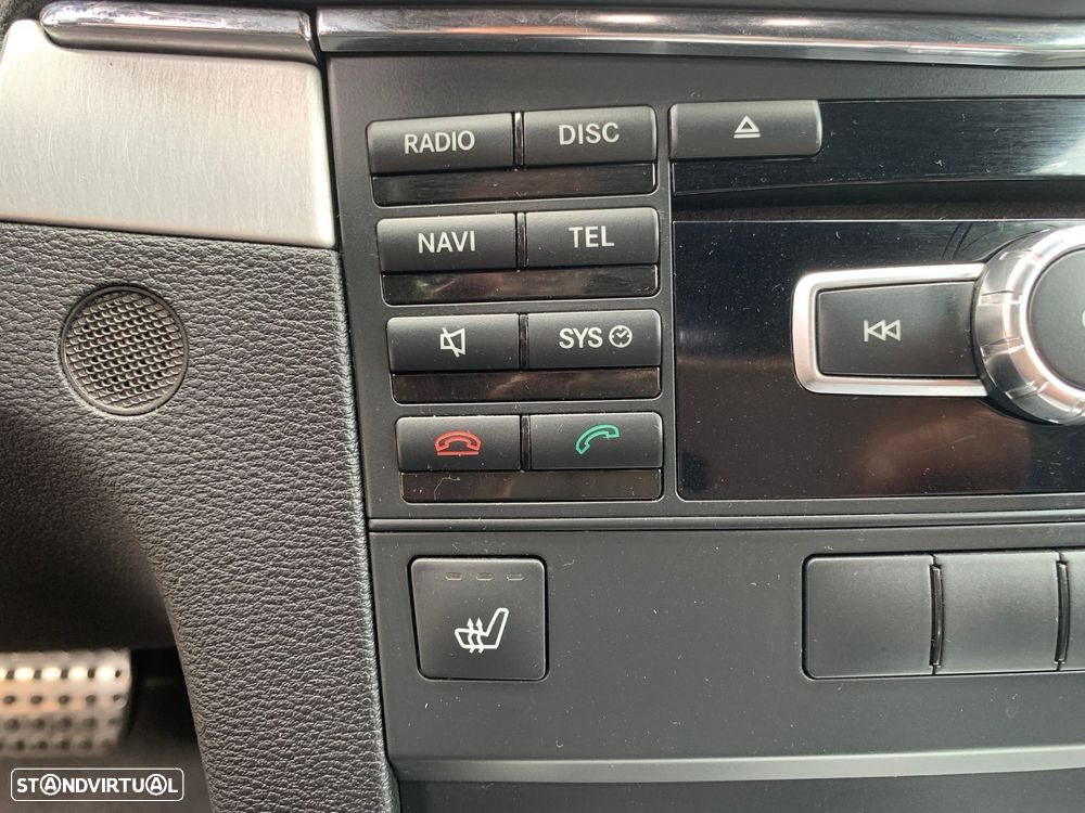 Mercedes-Benz E 220 CDI Avantgarde BlueEfficiency Auto. - 40