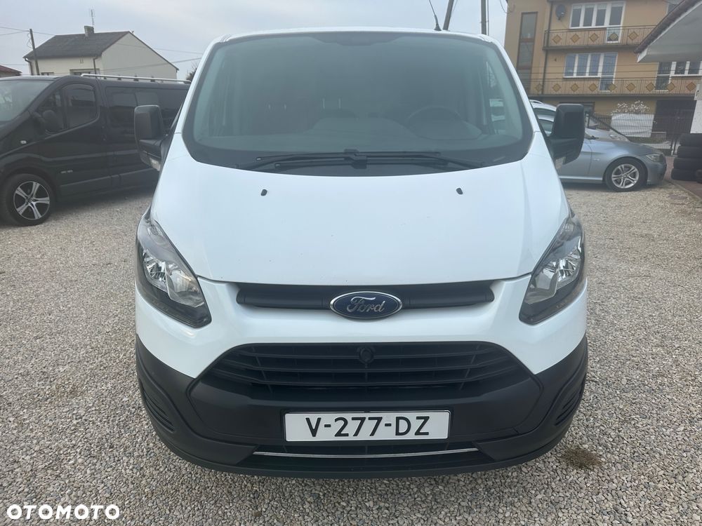 Ford Transit Custom - 11