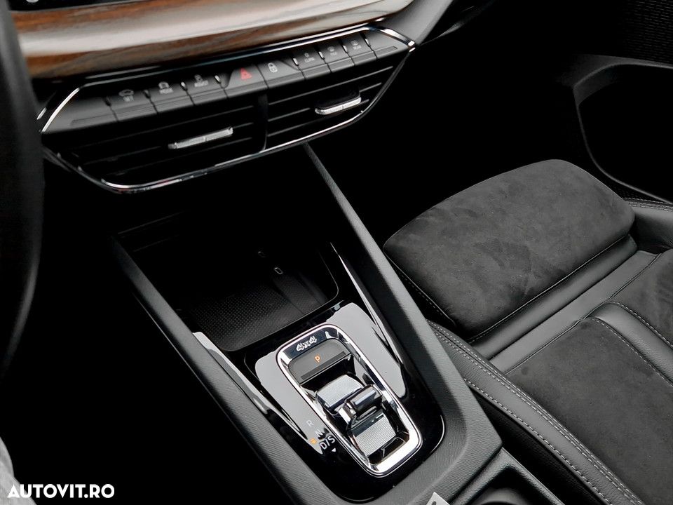 Skoda Octavia 2.0 TDI DSG 4X4 Scout - 19