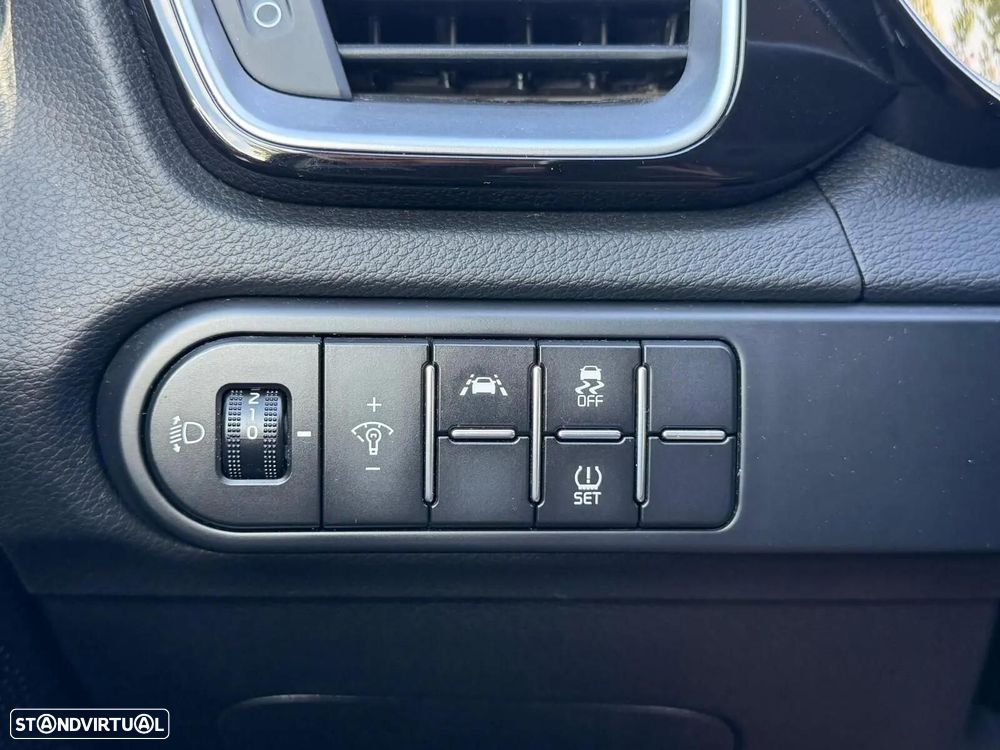Kia Ceed 1.0 T-GDi Sport - 38
