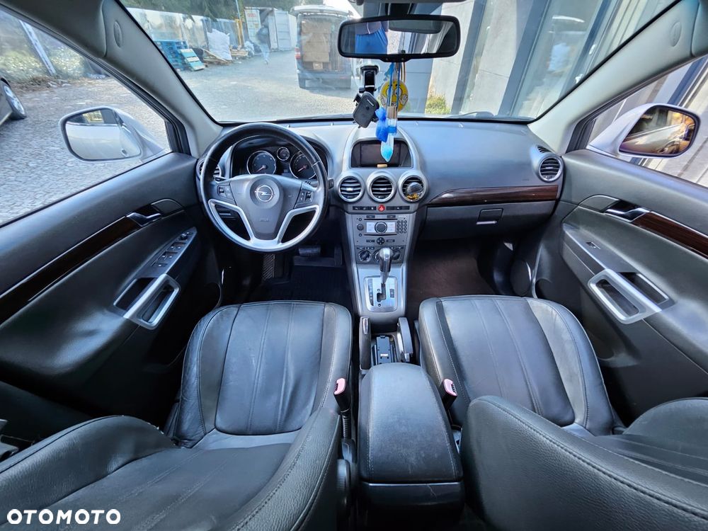 Opel Antara - 9