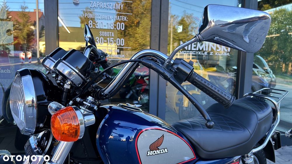 Honda CM - 19