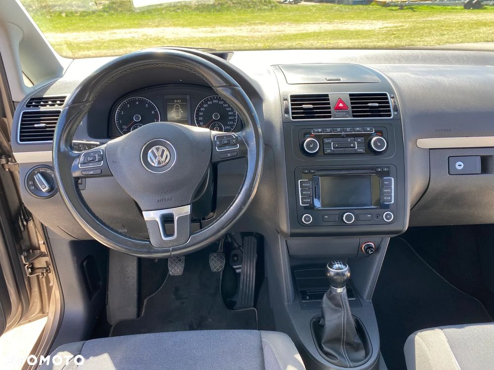 Volkswagen Touran 1.4 TSI STYLE - 13